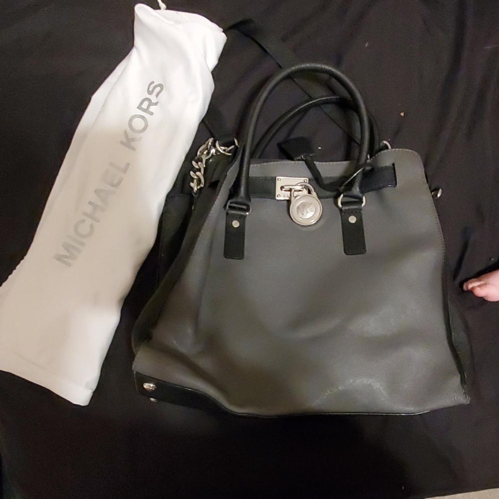 Michael Kors purse